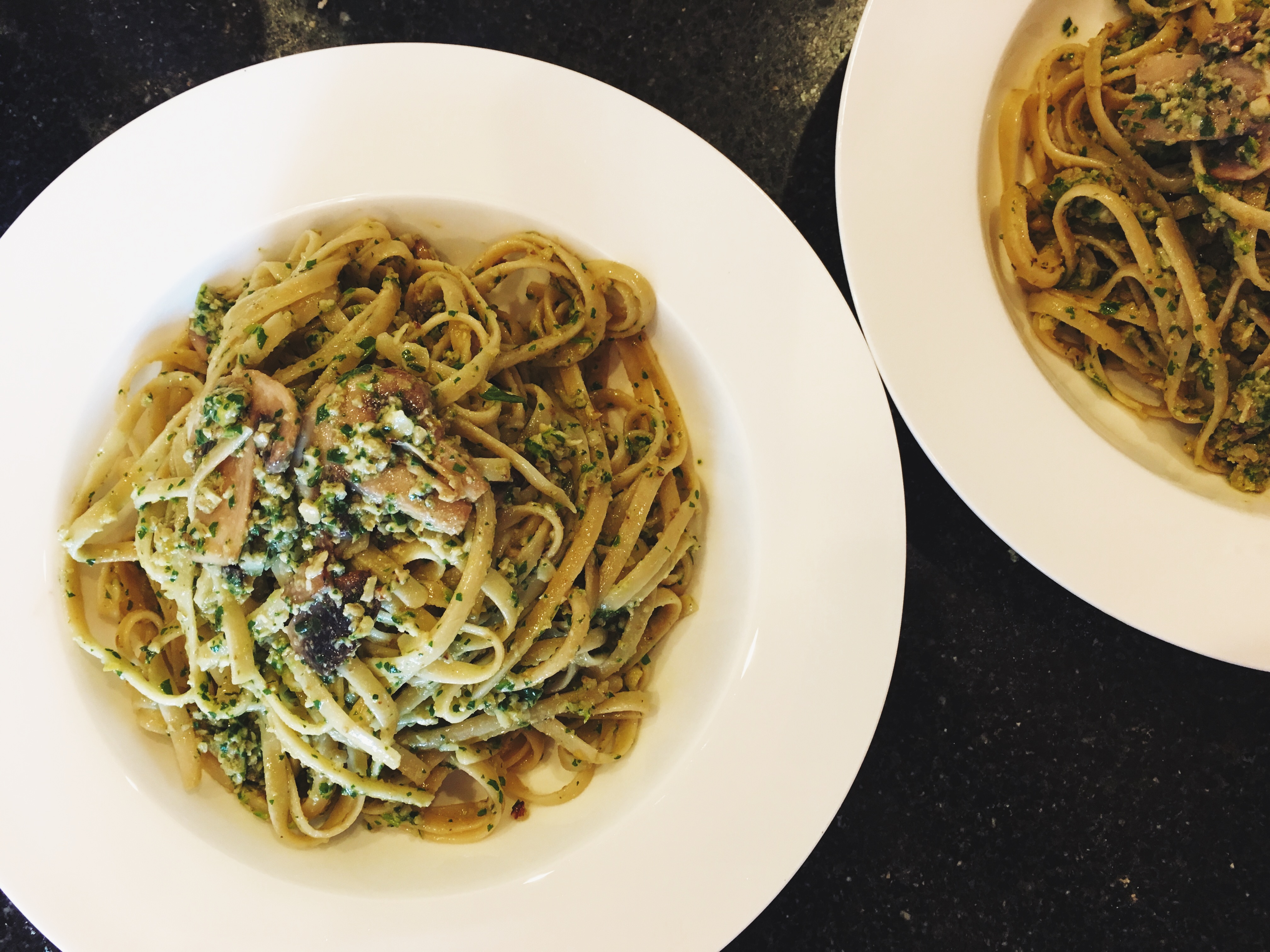 Walnut Pesto, Mushroom & Rocket Linguine
